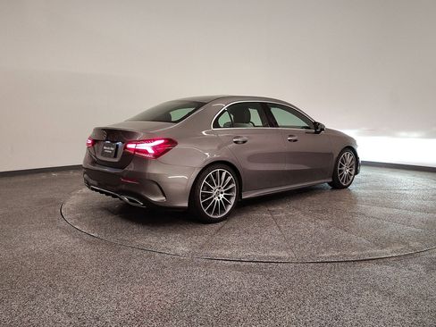 Used 2019 Mercedes-Benz A 220 image 8