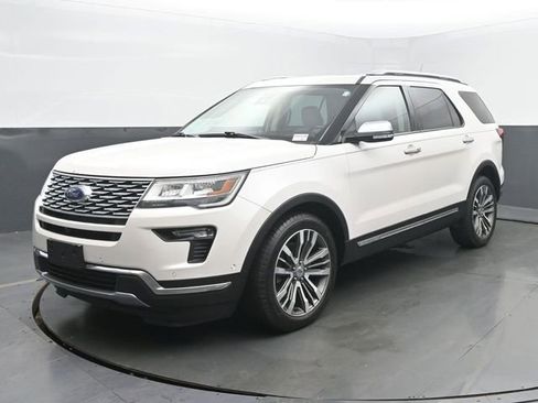 Used 2018 Ford Explorer Platinum AWD/4WD image 1