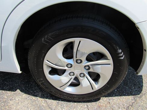 Used 2015 Honda Civic LX image 11