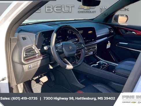 New 2026 Chevrolet Traverse RS FWD image 12