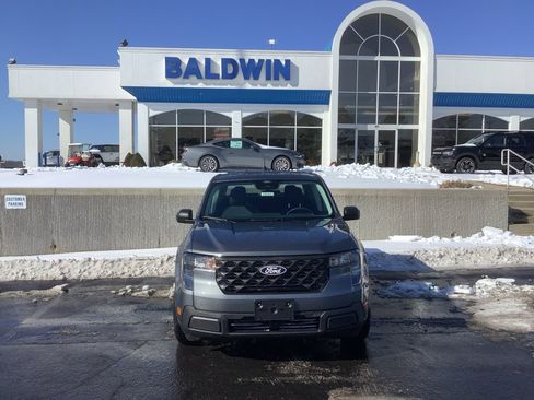 New 2026 Ford Maverick XL image 2