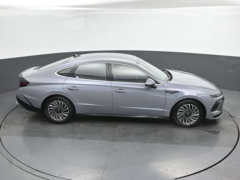 Certified 2024 Hyundai Sonata SEL FWD image 31