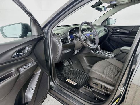 Used 2019 Chevrolet Equinox LT AWD/4WD image 3