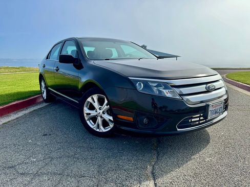 Used 2012 Ford Fusion SE image 7