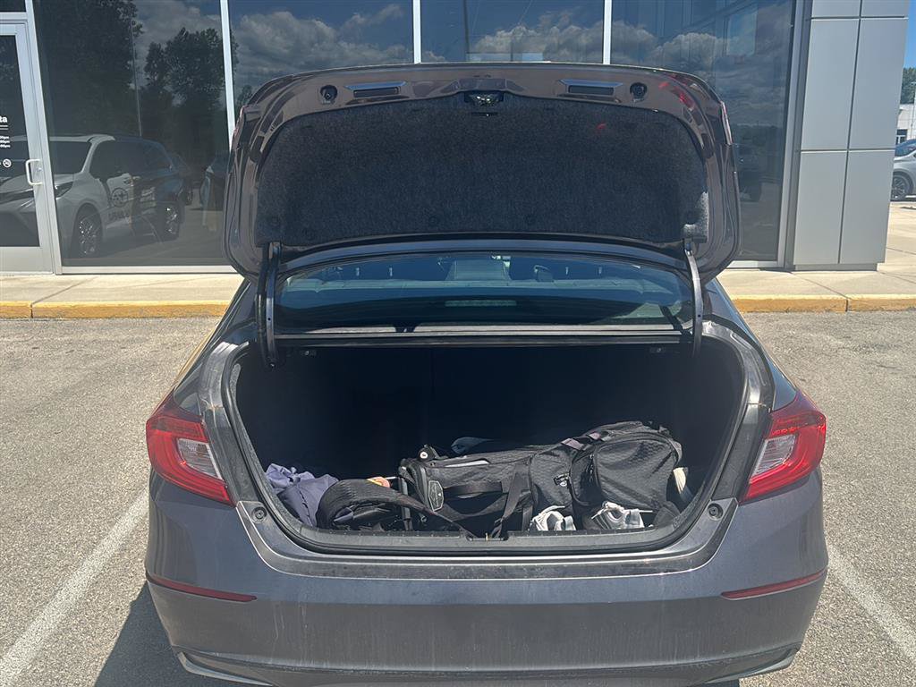 Used 2019 Honda Accord EX image 16
