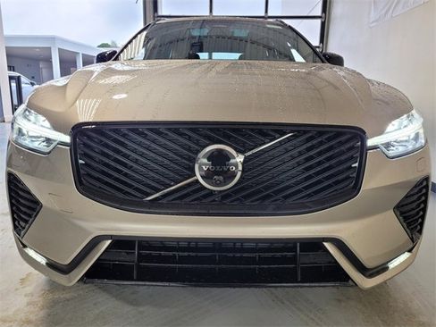 New 2026 Volvo XC60 B5 Plus w/ Protection Package Premier image 14
