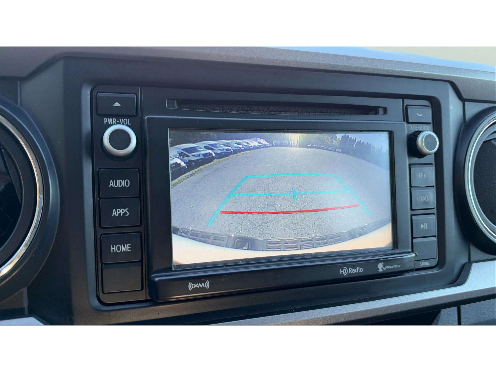 Used 2017 Toyota Tacoma SR5 w/ Tow Package AWD/4WD image 18