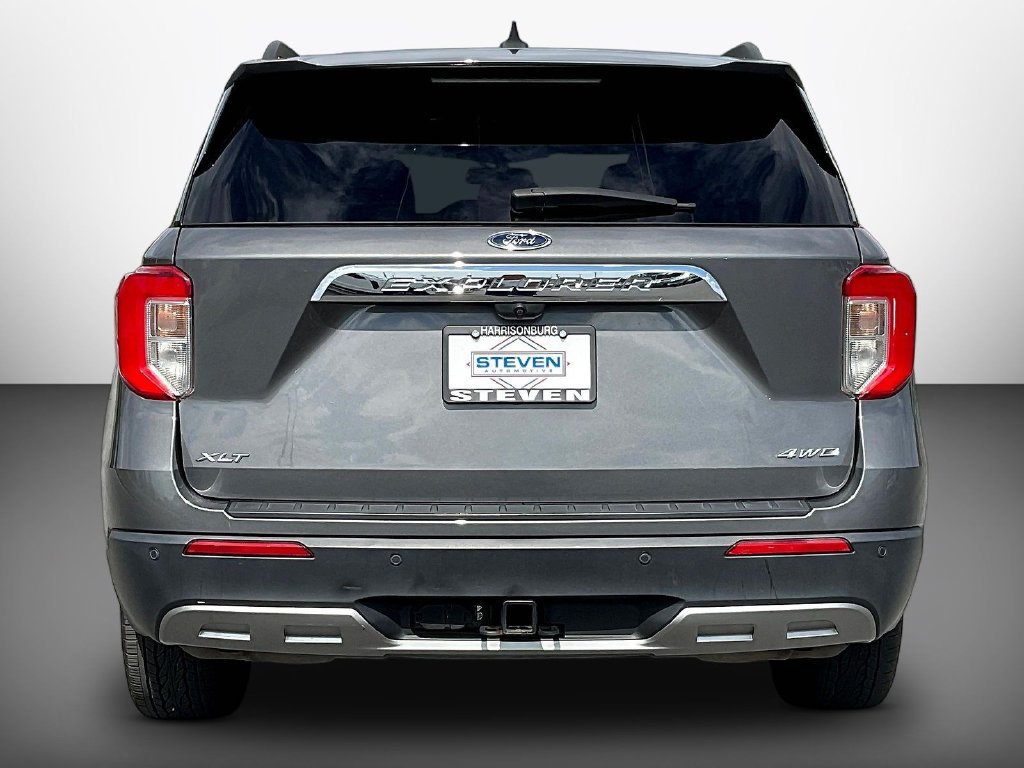 Used 2023 Ford Explorer XLT w/ Equipment Group 202A AWD/4WD image 5
