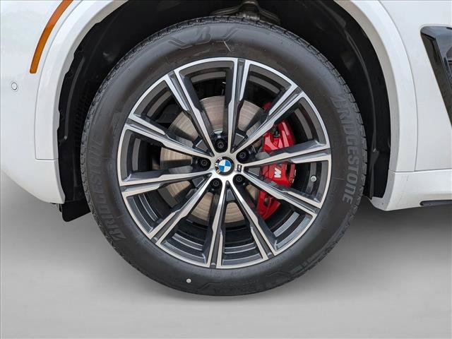 Used 2026 BMW X5 xDrive40i w/ M Sport Package AWD/4WD image 10