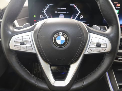 Used 2023 BMW X7 xDrive40i w/ Premium Package image 43