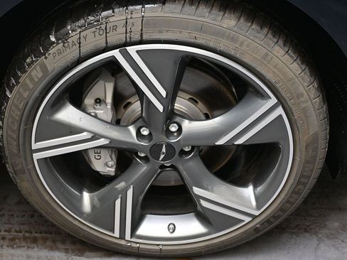 Used 2025 Genesis GV80 3.5T Prestige image 10