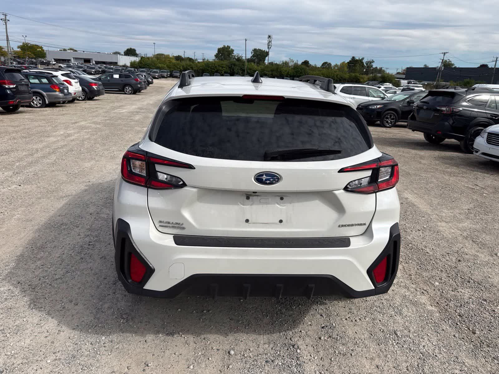 Used 2024 Subaru Crosstrek 2.0i Premium AWD/4WD image 13