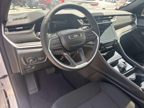 New 2026 Jeep Grand Cherokee Laredo X RWD image 17