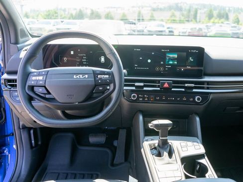 Used 2026 Kia Sportage X-Line w/ X-Line Technology Package image 14