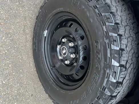 Used 2021 Ford Bronco Black Diamond AWD/4WD image 11
