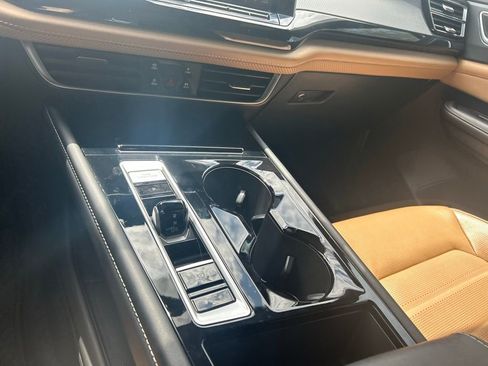 Certified 2024 Volkswagen Atlas Cross Sport SEL image 61