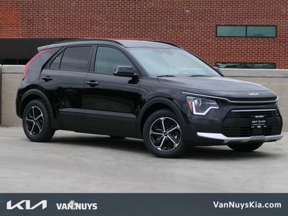 New 2025 Kia Niro EX