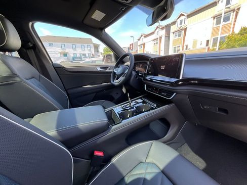 New 2025 Volkswagen Atlas Cross Sport SEL Premium R-Line image 18