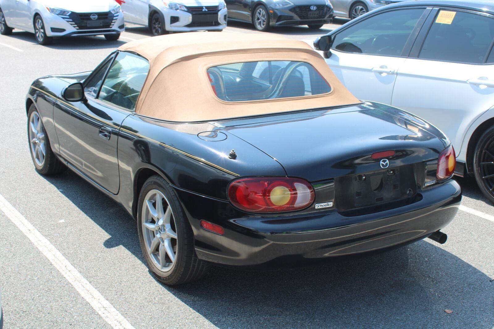 Used 1999 MAZDA MX-5 Miata RWD image 7