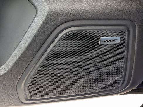 New 2026 Porsche Macan image 14