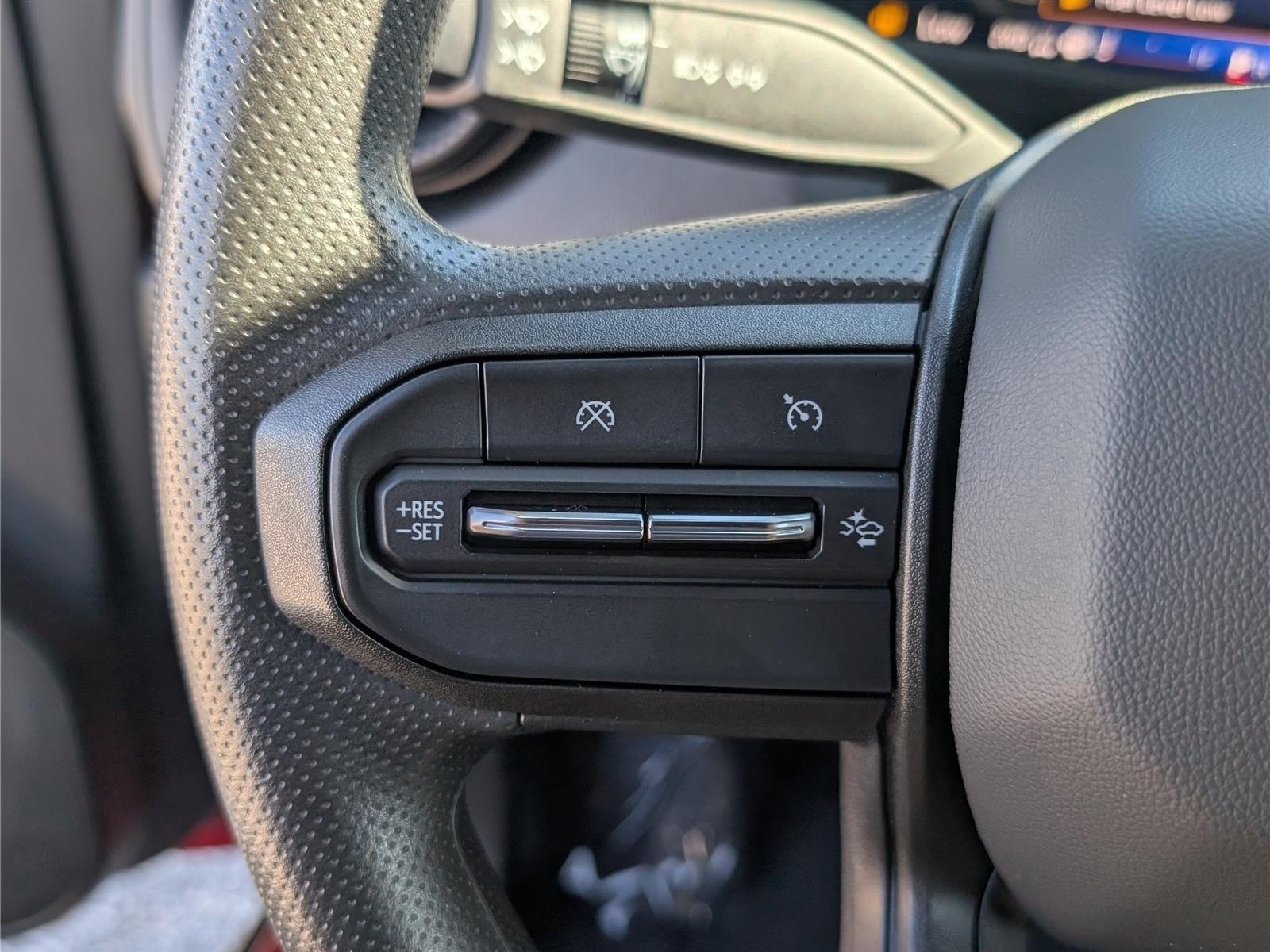 Used 2024 Chevrolet Colorado Trail Boss w/ LPO, Dark Essentials Package AWD/4WD image 22