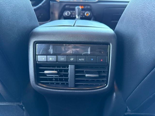 Used 2018 MAZDA CX-9 Touring w/ Touring Premium Package AWD/4WD image 15