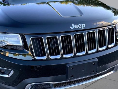 Used 2014 Jeep Grand Cherokee Limited w/ Luxury Group II AWD/4WD image 32