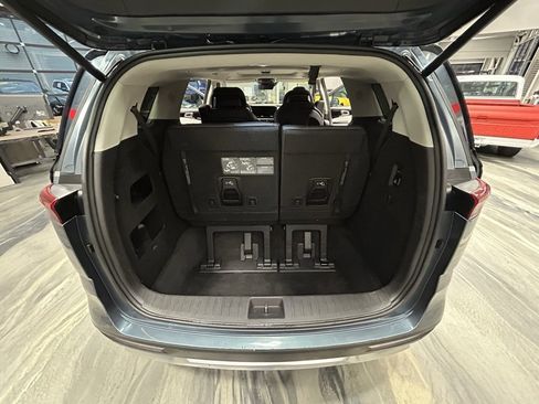 Used 2022 Kia Carnival SX Prestige image 45