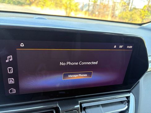 Used 2025 Chevrolet TrailBlazer LT image 16