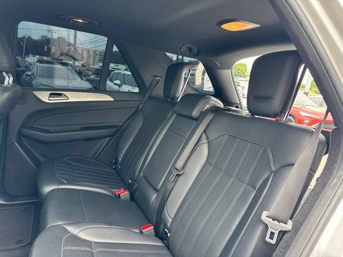 Used 2018 Mercedes-Benz GLE 350 image 26