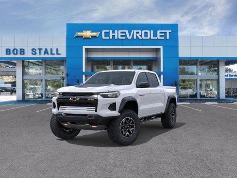 New 2026 Chevrolet Colorado ZR2 w/ Technology Package AWD/4WD image 8