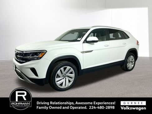 Used 2022 Volkswagen Atlas Cross Sport SE image 1