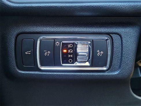 Certified 2024 Lincoln Corsair FWD image 23