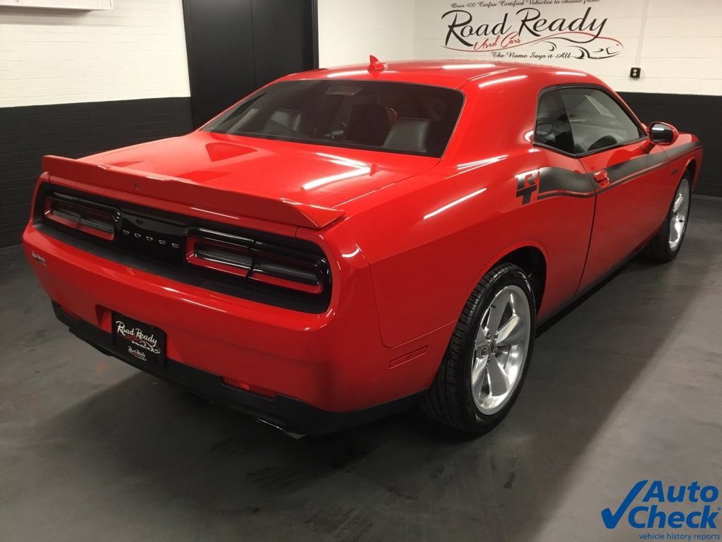 Used 2017 Dodge Challenger R/T Plus RWD image 11