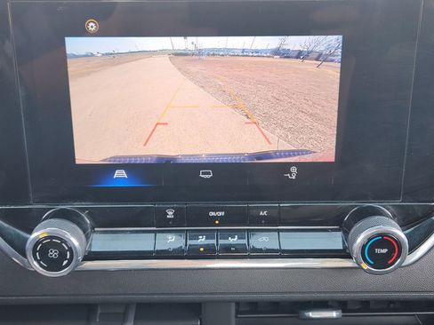 Used 2024 Chevrolet Colorado Trail Boss w/ Advanced Trailering Package image 22