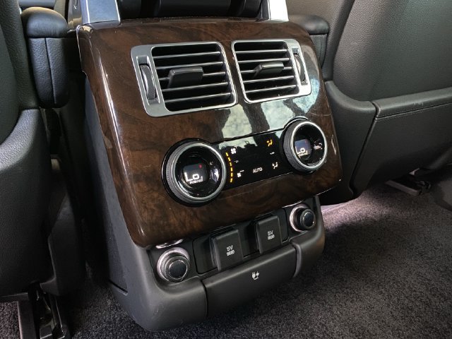 Used 2021 Land Rover Range Rover AWD/4WD image 14