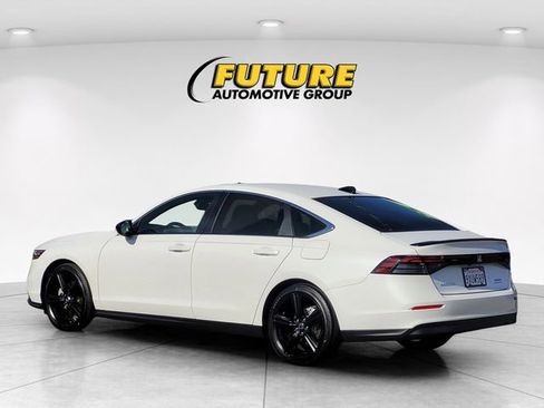 Certified 2025 Honda Accord Sport image 7