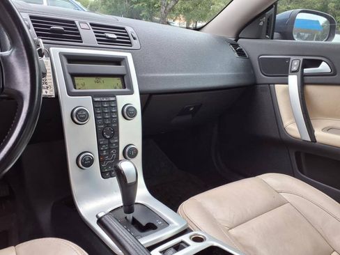 Used 2012 Volvo C70 T5 FWD image 12