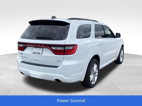 Used 2024 Dodge Durango GT AWD/4WD image 3
