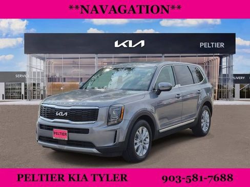 Used 2022 Kia Telluride LX AWD/4WD image 3