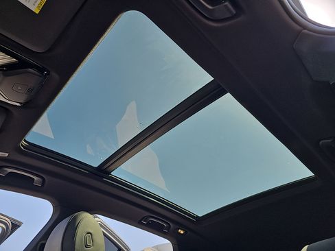 Used 2023 BMW X5 xDrive40i w/ Premium Package image 30