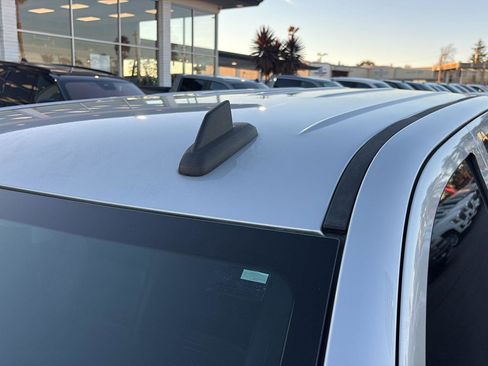 Used 2019 GMC Sierra 2500 SLT w/ Duramax Plus Package image 11