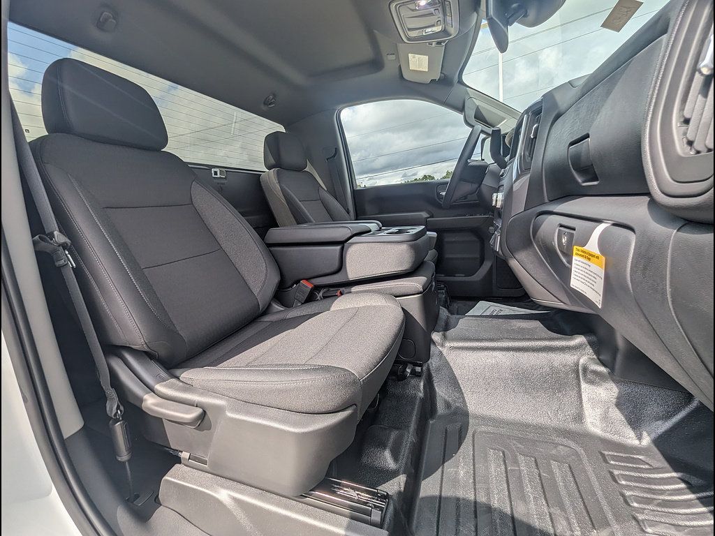 New 2026 GMC Sierra 2500 Pro AWD/4WD image 16
