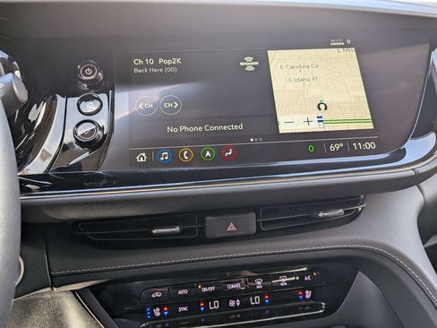 Used 2023 Buick Envision Avenir AWD/4WD image 28
