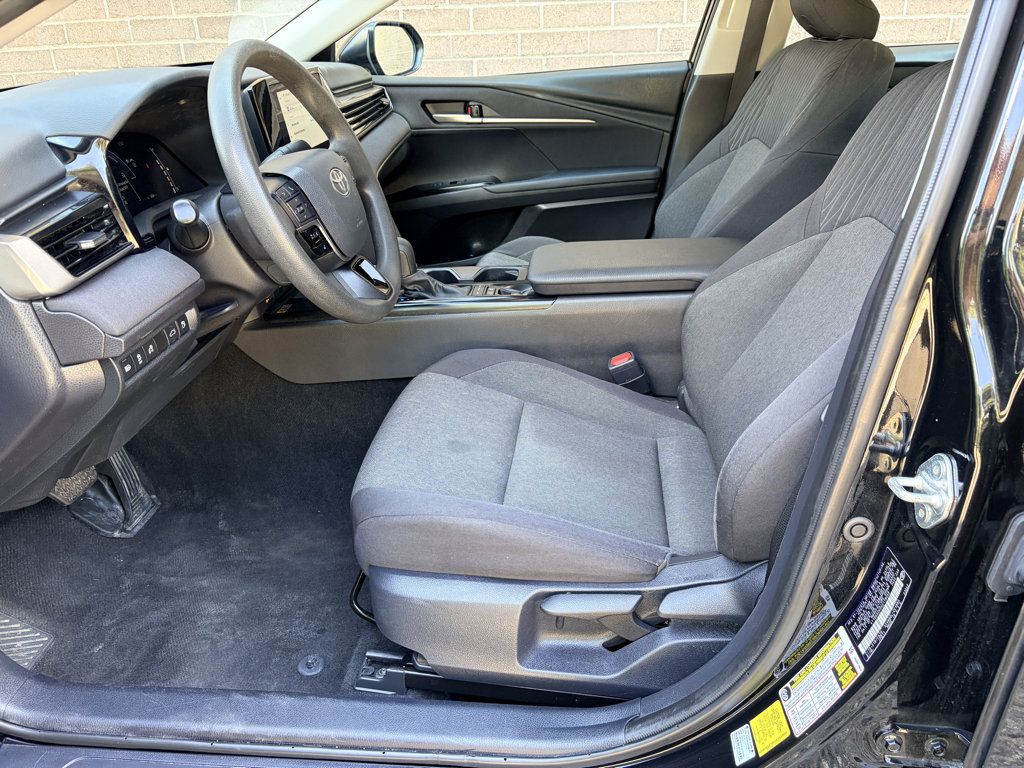 Used 2025 Toyota Camry LE FWD image 11