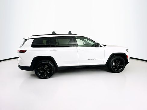 Used 2023 Jeep Grand Cherokee L Laredo AWD/4WD image 10