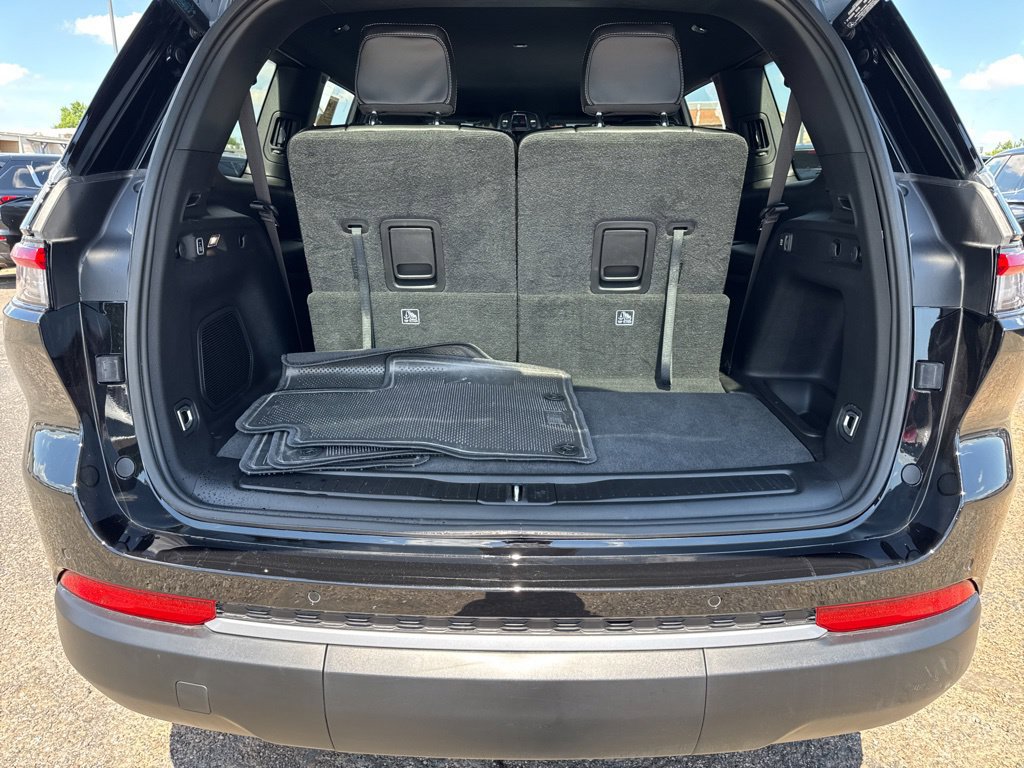 Used 2026 Jeep Grand Cherokee L Limited RWD image 46