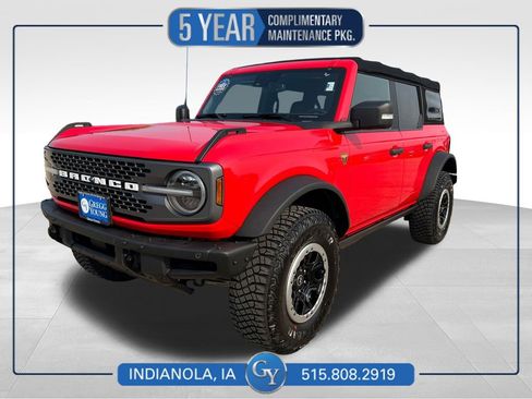 Used 2021 Ford Bronco Badlands image 1