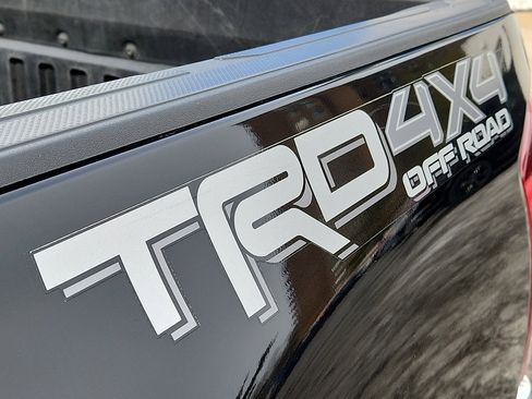 Used 2019 Toyota Tacoma TRD Off-Road image 30