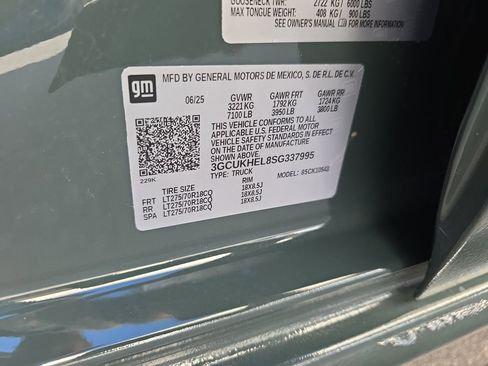 Certified 2025 Chevrolet Silverado 1500 ZR2 w/ Technology Package image 42